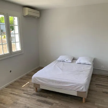 Casa vacanze Maison 2 Chambre, Salon, 5 Couchage 57 Rue Du Drain 95480 Pierrelaye