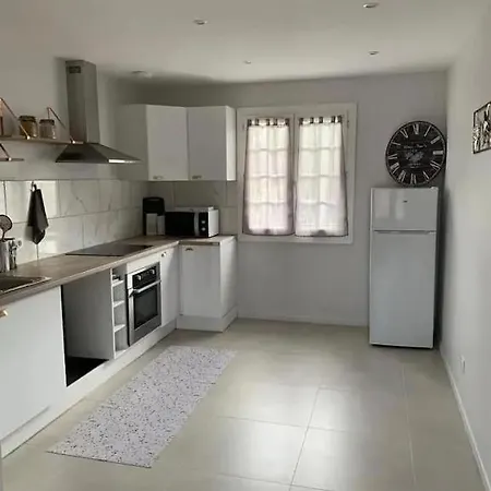 Casa vacanze Maison 2 Chambre, Salon, 5 Couchage 57 Rue Du Drain 95480 Pierrelaye